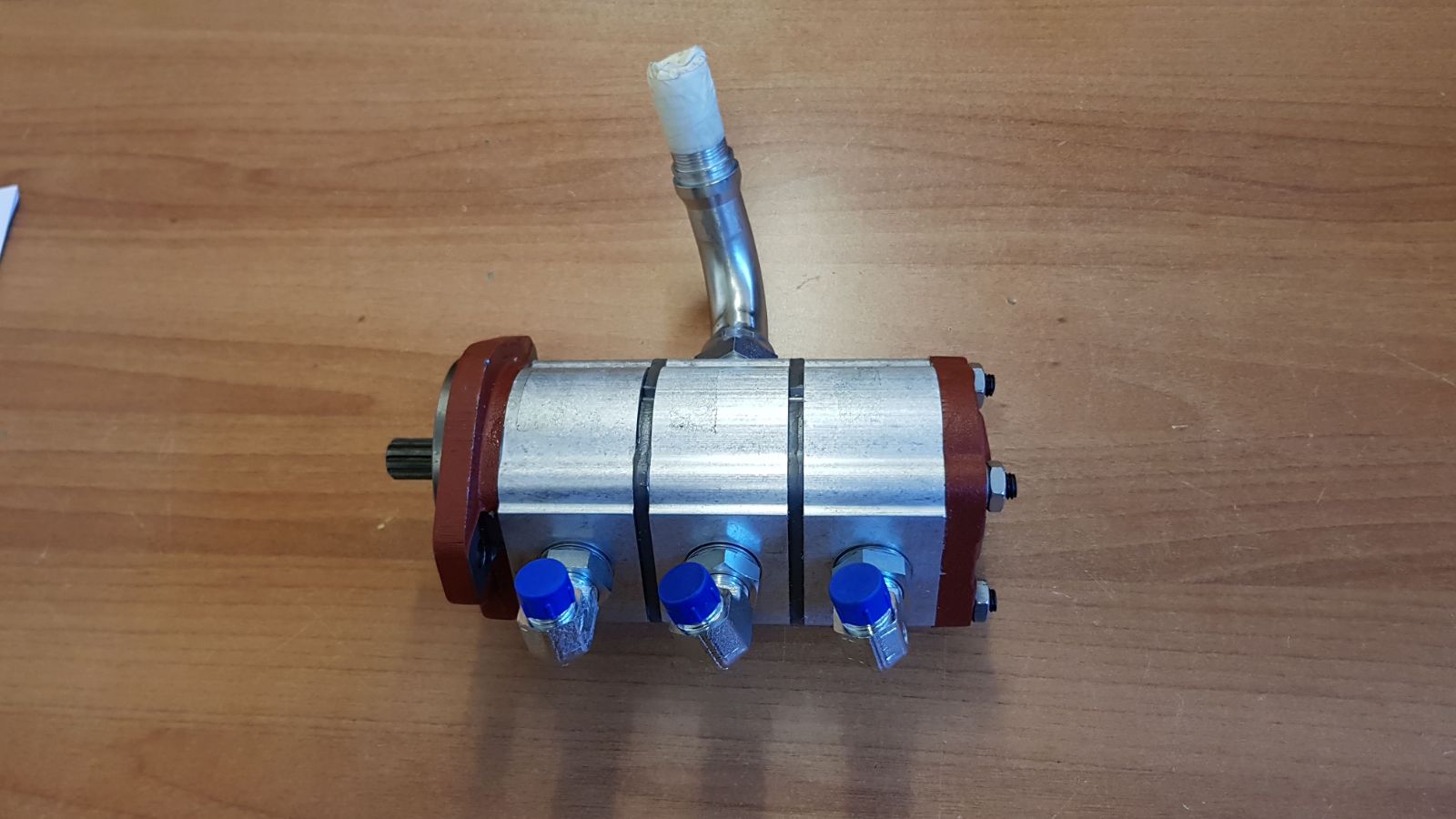 Pompe manuali media pressione - DENI Group Srl - Divisione Oleodinamica  cilindri idraulici e oleodinamici, centrali oleodinamiche, hydraulic  cylinders, hydraulische zylind